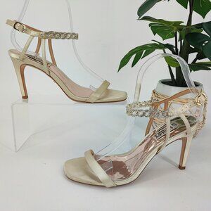 Badgley Mischka Women's Beige Synthetic Heeled Sandal Size 6.5